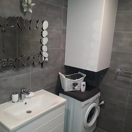 N&b Apartman *