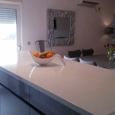 N&b Apartman